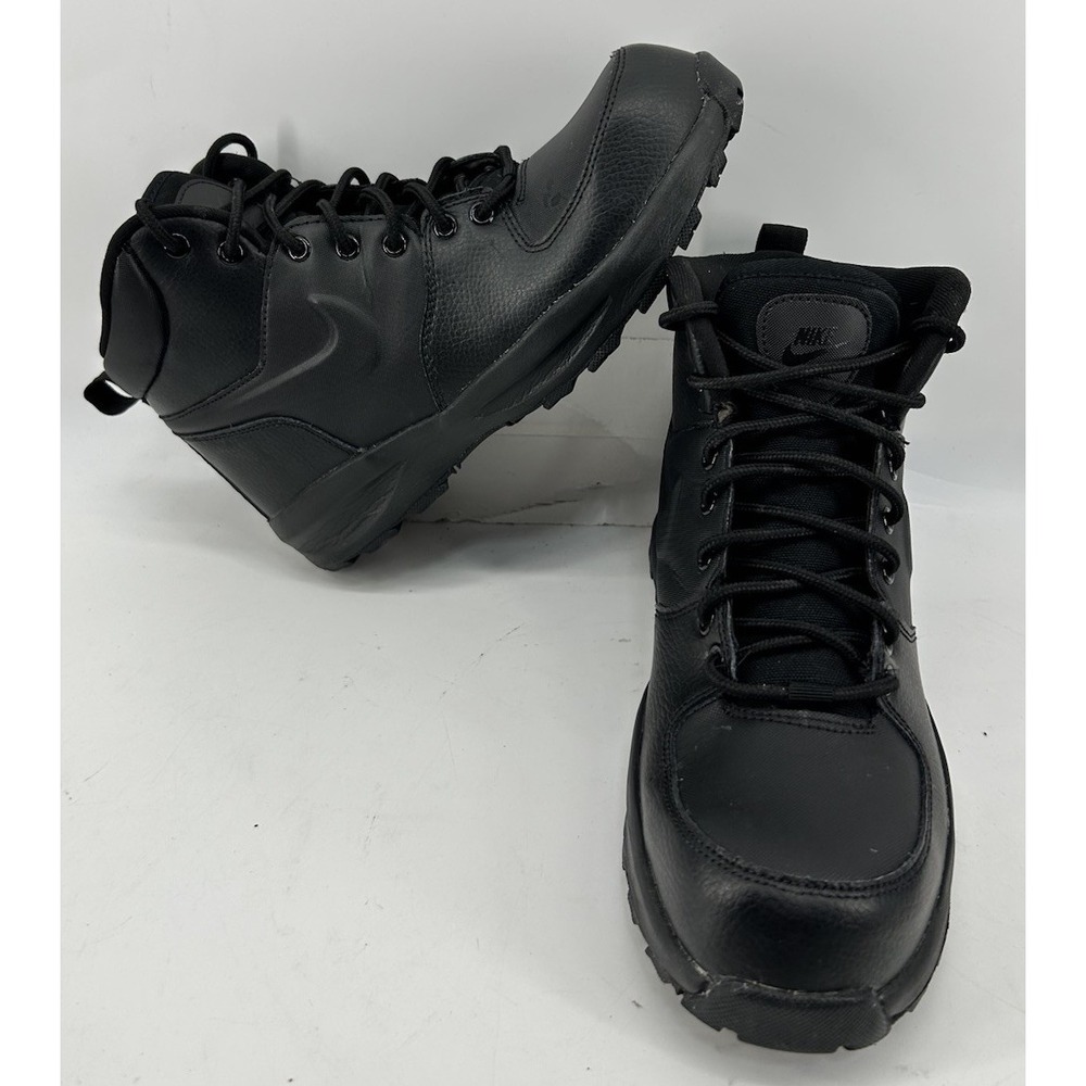 Nike Mania Mid Triple Black Leather Boots BQ5372-001 Boys Size 6.5